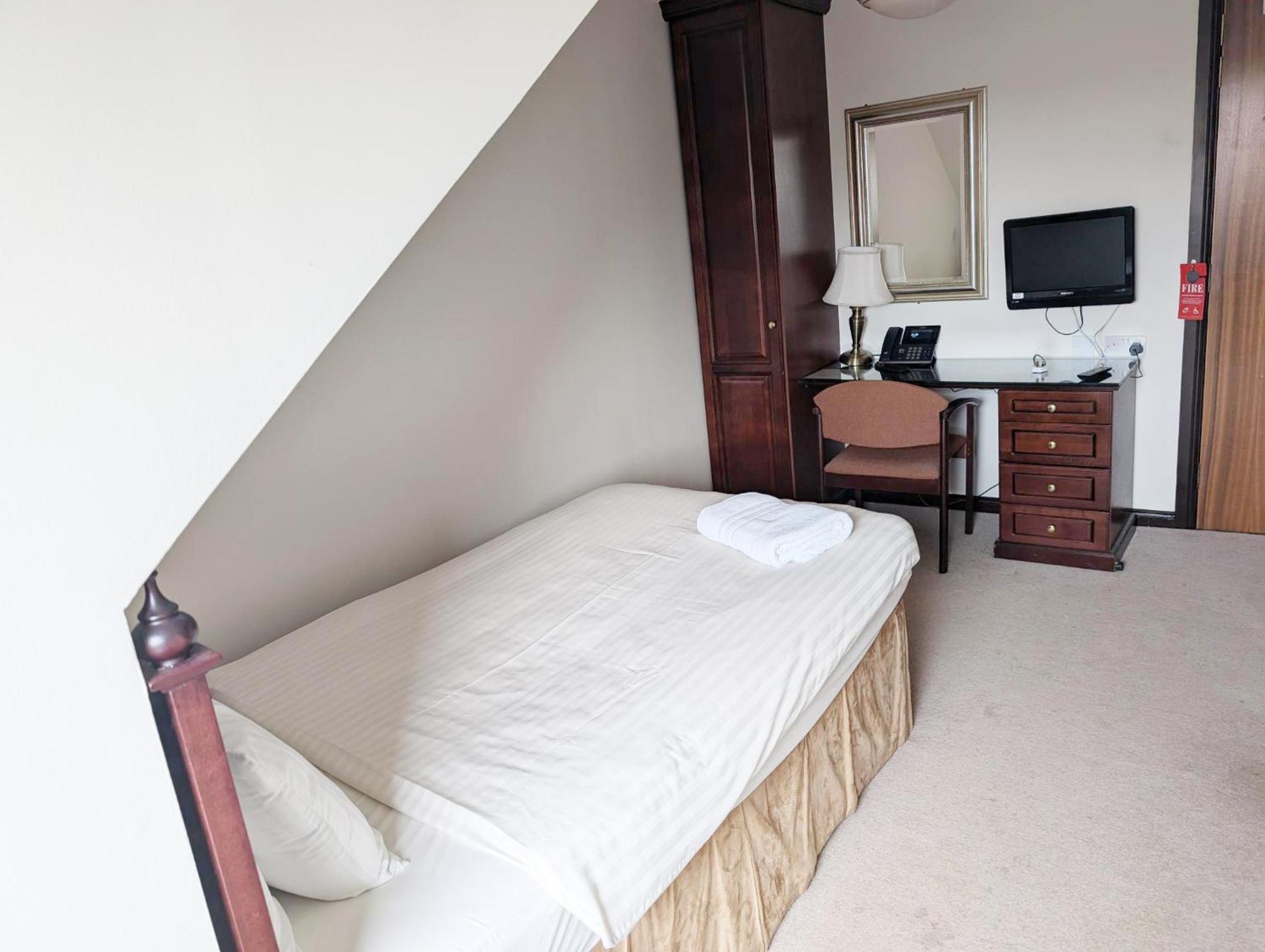 Strathburn Hotel Inverurie By Compass Hospitality Kültér fotó
