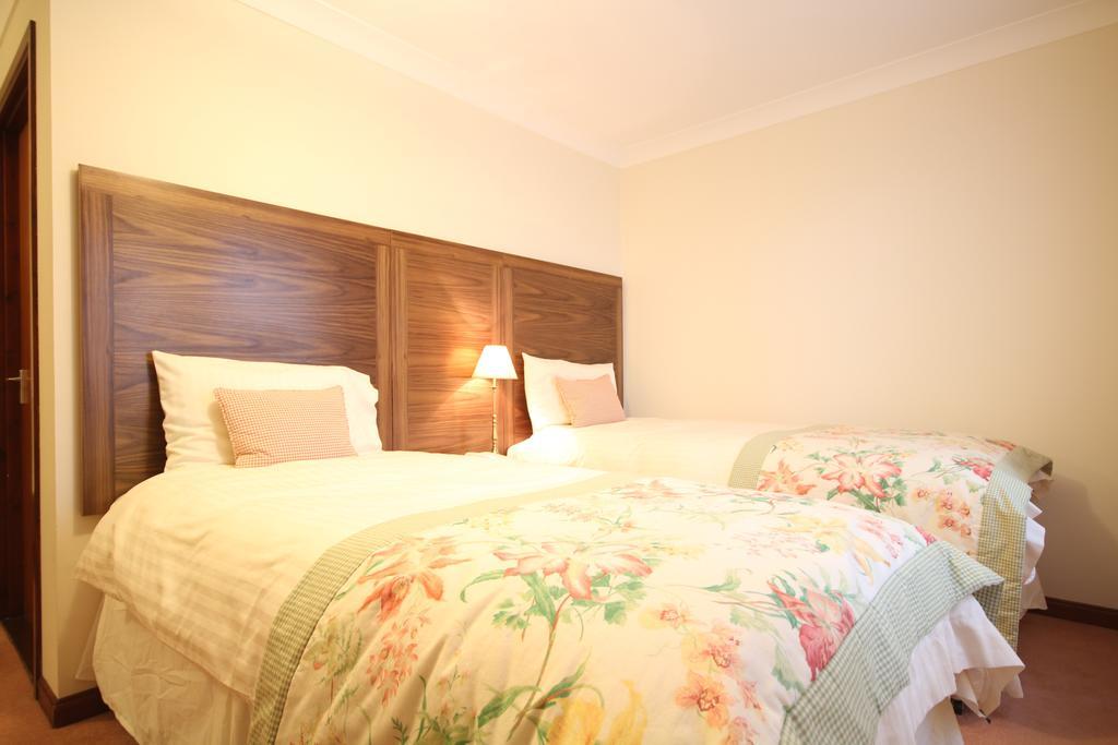 Strathburn Hotel Inverurie By Compass Hospitality Kültér fotó