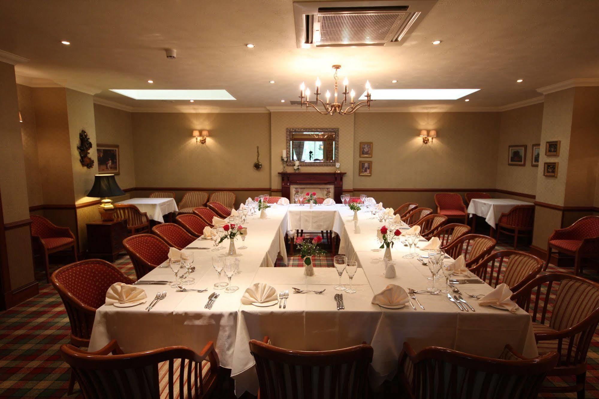 Strathburn Hotel Inverurie By Compass Hospitality Kültér fotó