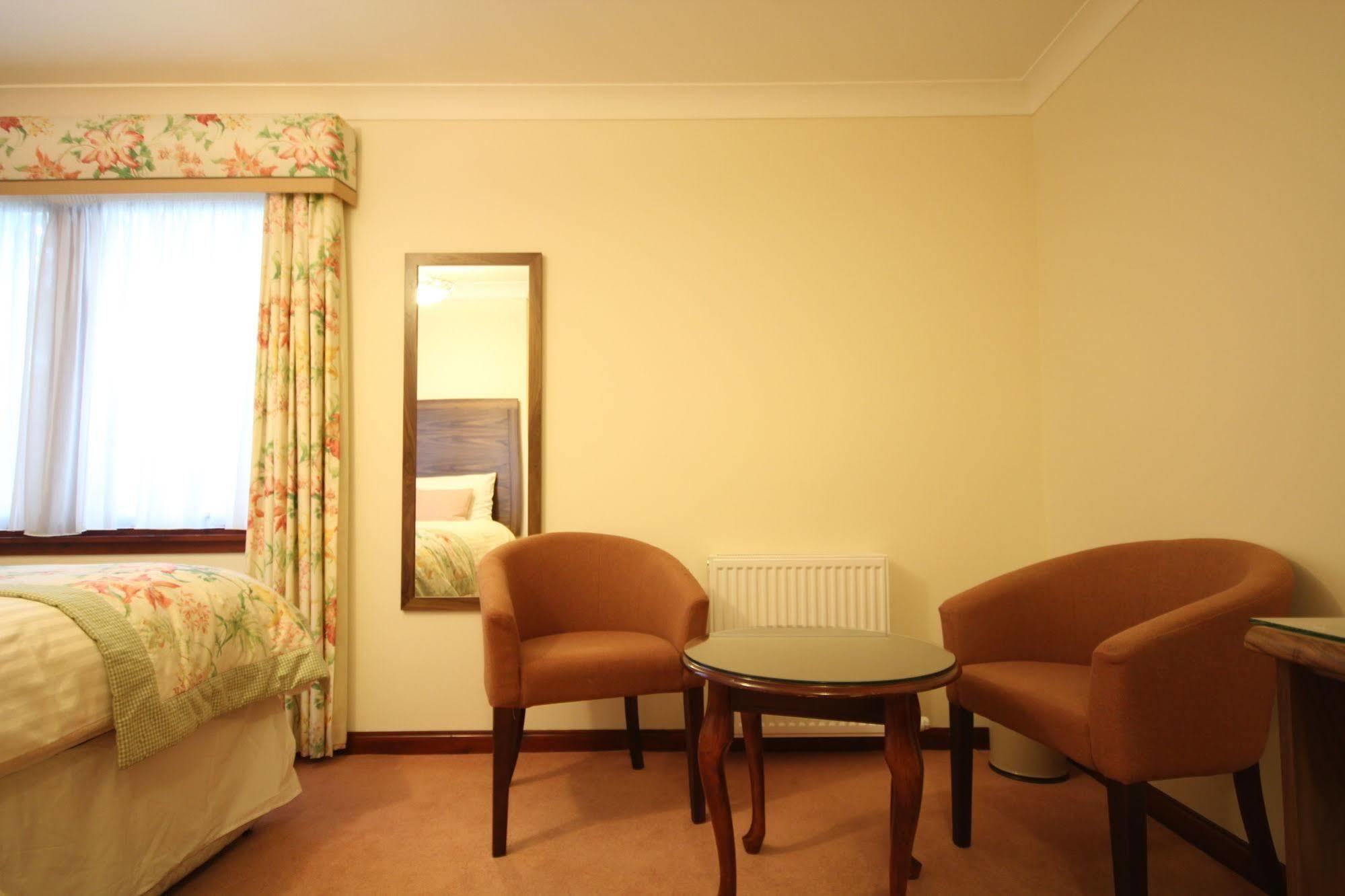 Strathburn Hotel Inverurie By Compass Hospitality Kültér fotó