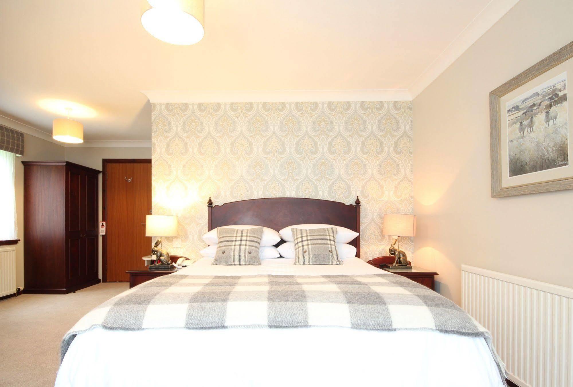Strathburn Hotel Inverurie By Compass Hospitality Kültér fotó